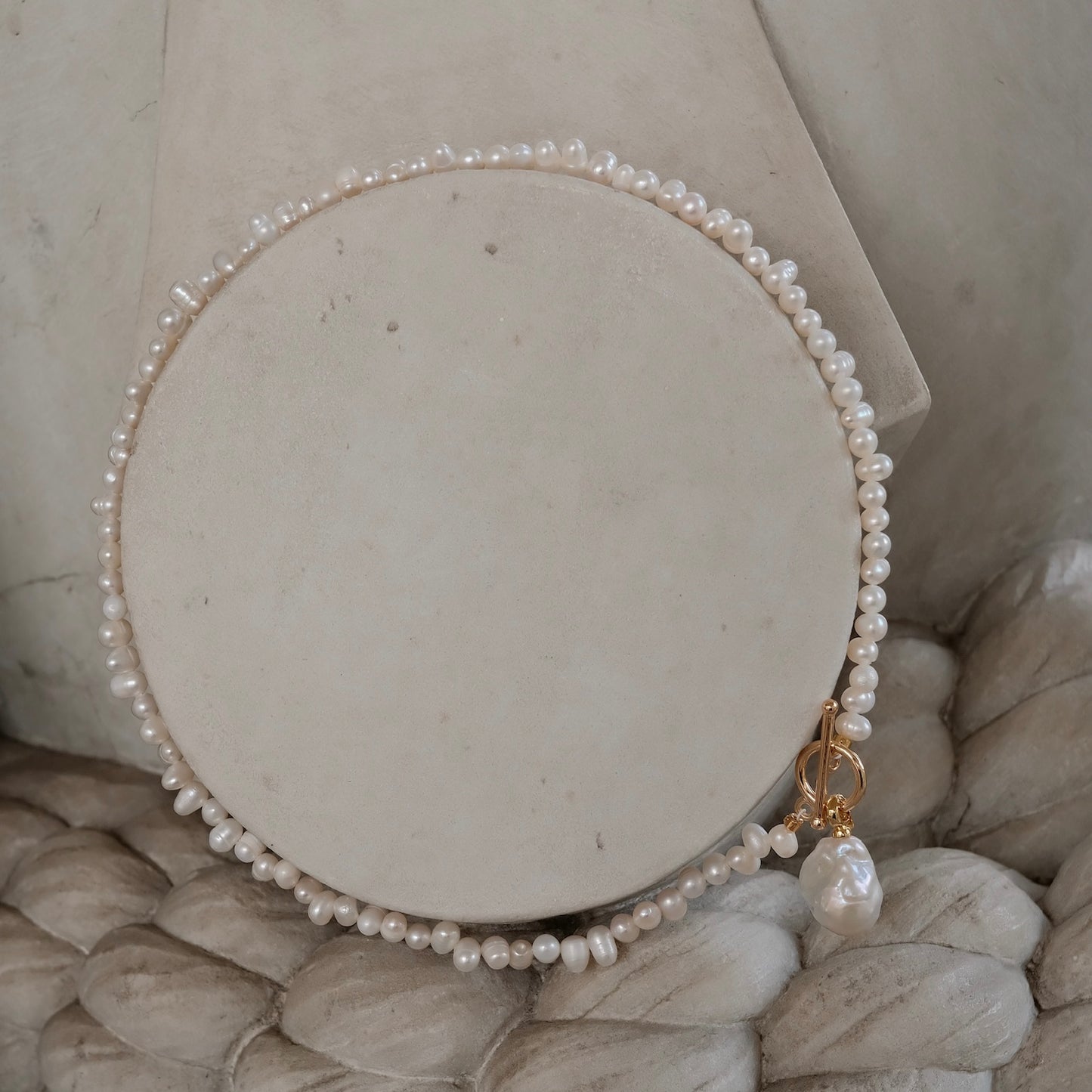 Rice Pearl Necklace with Detachable Waterdrop Baroque Pearl Pendant